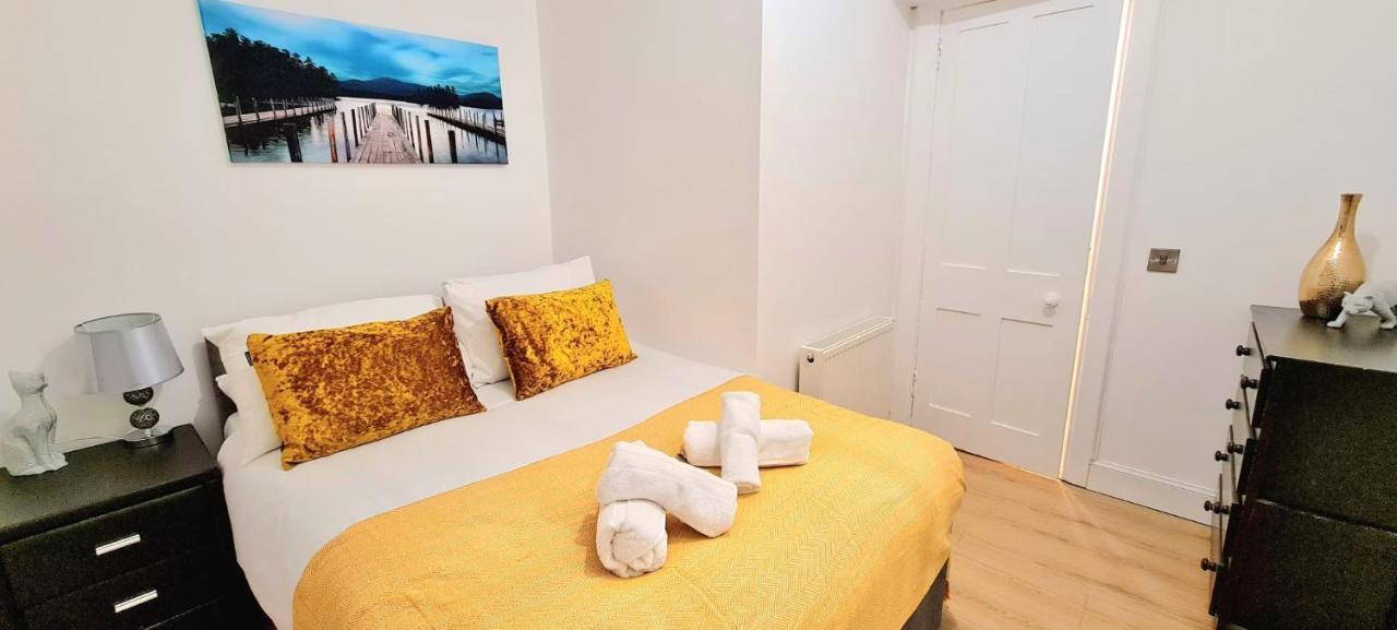 Stunning Modern 3 Bedroom Apartment Edynburg Zewnętrze zdjęcie