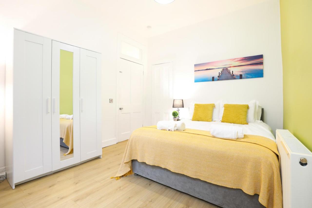 Stunning Modern 3 Bedroom Apartment Edynburg Zewnętrze zdjęcie