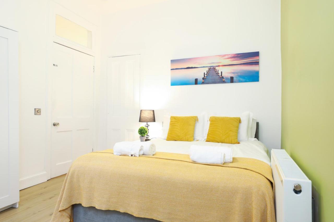 Stunning Modern 3 Bedroom Apartment Edynburg Zewnętrze zdjęcie