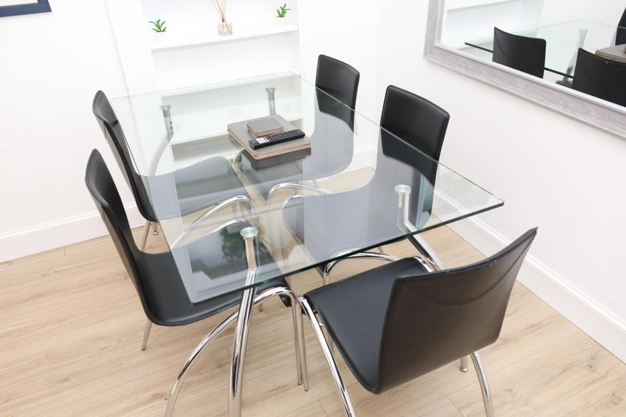 Stunning Modern 3 Bedroom Apartment Edynburg Zewnętrze zdjęcie