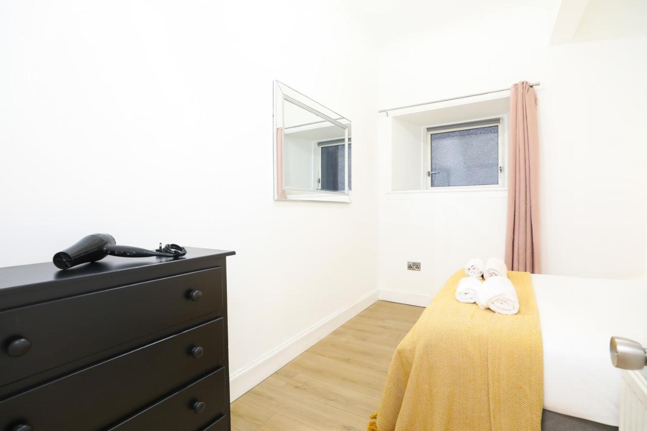 Stunning Modern 3 Bedroom Apartment Edynburg Zewnętrze zdjęcie